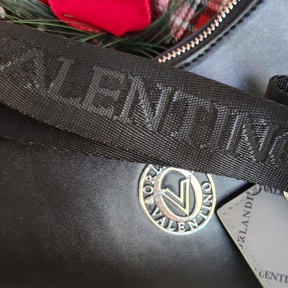 Valentino Orlandi Black Crossbody Shoulder Bag! New! Stunning! - Picture 9 of 13